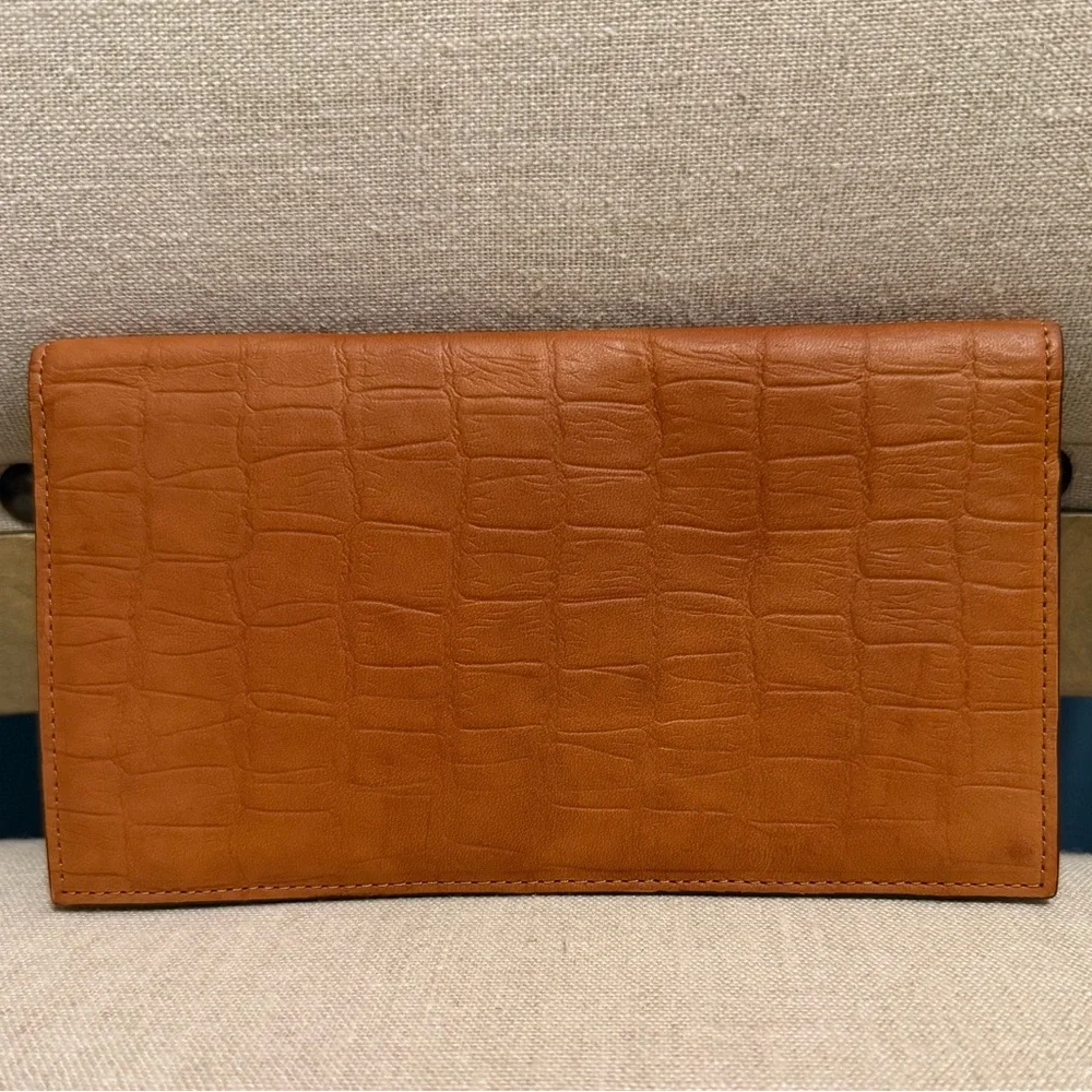 Hartmann Vintage Croc-Embossed Tan Leather Bifold Wallet